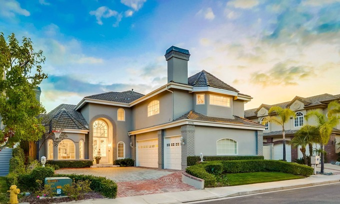 Mission Viejo House | Enchanting Indoor Treehouse for Kids - 10/10 Guest Rated!