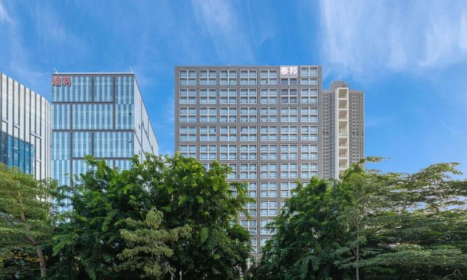 Nanshan Hotel | Experience Comfort at Real Joy Light Hotel with Free Breakfast