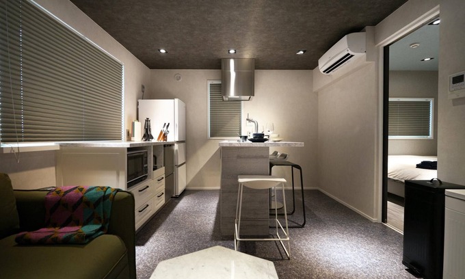 Aoyama Apartment | Modern Aoyama 2BR Suite with Hot Tub & Kitchen, Near Metro