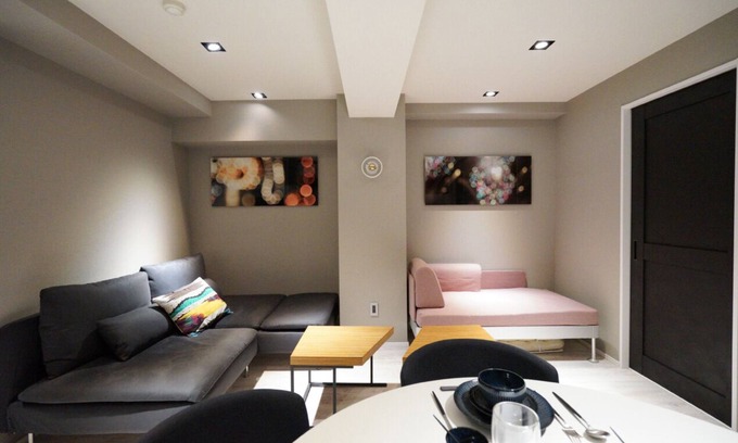 Kudankita Apartment | Chic 2-Bedroom KUDANSHITA: Rated 10/10, Family-Friendly Stay