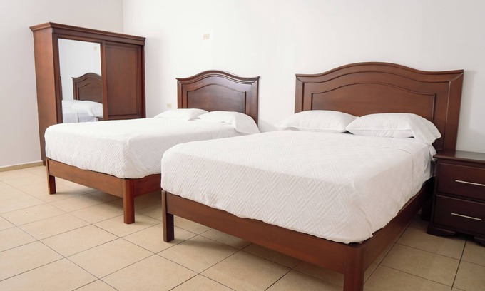 Juticalpa Hotel | Discover Real Paraiso: Spa, Pool & 10/10 Guest Ratings