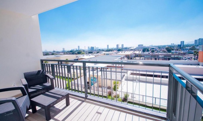 Zapopan House | Top-Rated Real View Towers W305 with Pool & Hot Tub