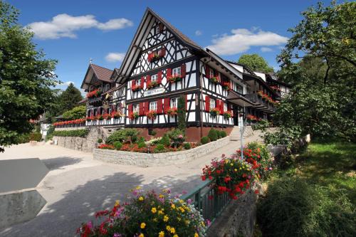 Waldulm House | Relax at Rebstock Waldulm – Top-Rated Dining Experience