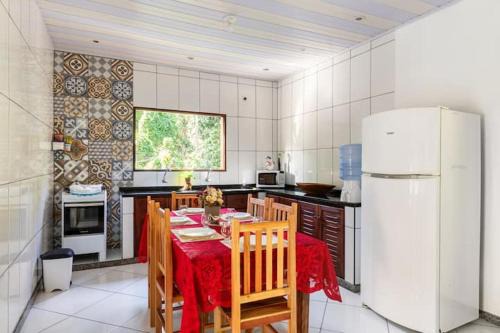Paraty House | Discover Recanto da Margo: Access to Waterfall & Ocean Views