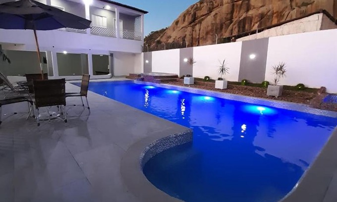 Monte das Gameleiras House | Family Retreat at Recanto Familiar with Ocean Views