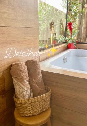 Reta House | Pet-Friendly Retreat at Recanto Monte Trigo with Hot Tub
