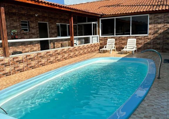 Suzano House | Recanto Pierini: Family-Friendly Retreat with Pool Access