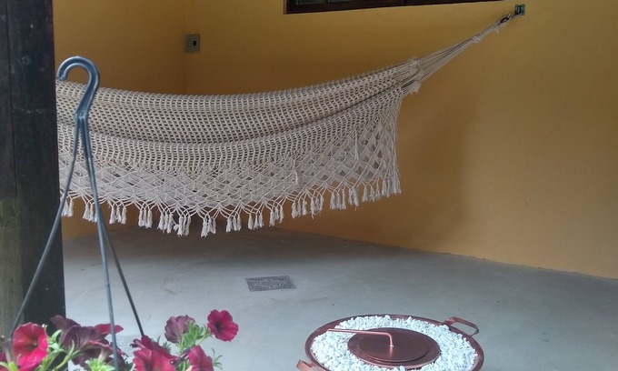 Monteiro Lobato House | Pet-Friendly Retreat at Recanto Waterfall Mountain Casa