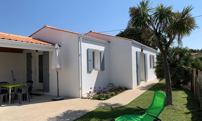 Saint-Denis-d'Oleron House | Discover Recent House Oléronnaise: Oceanfront Paradise