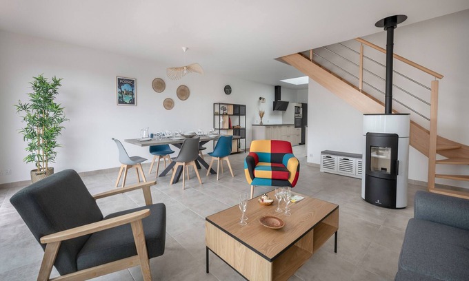 Pornic House | Cozy Home Steps from the Beach in Pornic for 5 Guests