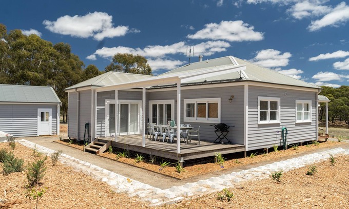 Wingello House | Renovated Coastal Cottage on a 1500 Acre Farm