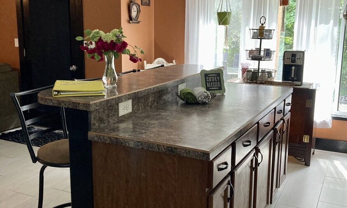 Newaygo House | Private Nature Retreat with Pool & Spa, Rated 9.4/10