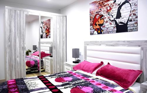 San Lazaro y Otero Apartment | Recommended Hotel with Wifi, Parking & 9/10 Guest Rating