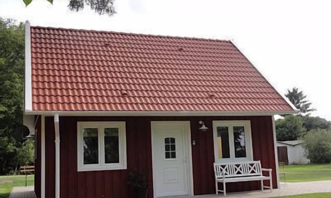 Dechow House | Nature Retreat at Lake Röggelin - Dechow with Pool & Kitchen