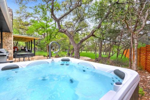 Wimberley House | Family-Friendly Red Bird Cottage with Pet Amenities