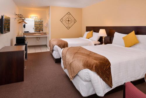 Gold Rock Hotel | Budget-Friendly Stay at Red Carpet Inn Battleboro