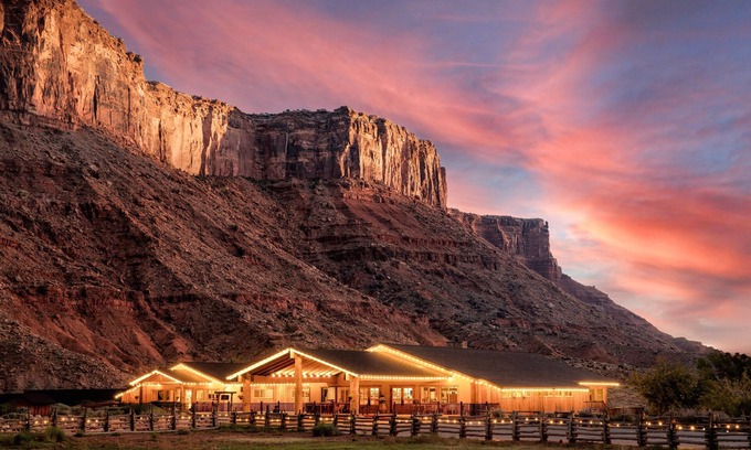 Moab Hotel | Discover Red Cliffs Lodge: Rated 9.6 with Pool & Spa