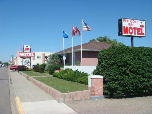Fort Macleod Hotel | Discover Family-Friendly Comfort at Red Coat Inn Motel