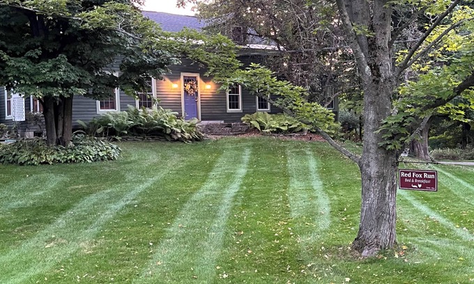 Cazenovia Bed & Breakfast | Guest Rated 10/10 at Red Fox Run B&B with Breakfast Included