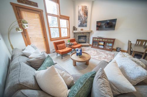 Keystone House | Red Hawk Townhomes 2337 by SummitCove Lodging