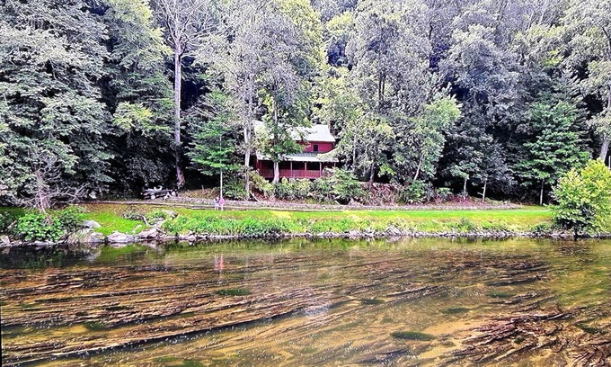 Sparta Cabin | Experience Red River House on the New River - Guest Rated 10/10