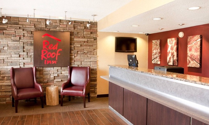 Aberdeen Hotel | Budget-Friendly Getaway at Red Roof Inn Aberdeen
