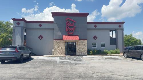 Anderson Hotel | Pet-Friendly Red Roof Inn in Anderson, IN for Families