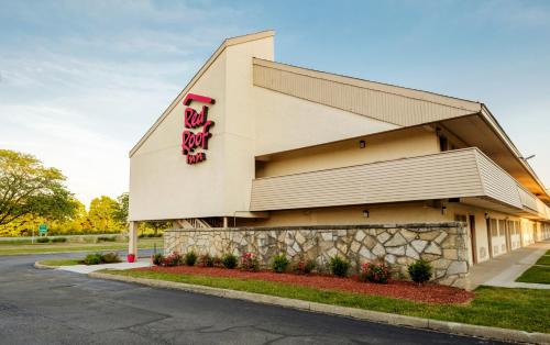Columbus Hotel | Convenient Red Roof Inn Columbus West - Hilliard Retreat