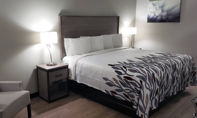 Cullman Hotel | Eco-Friendly Stay at Red Roof Inn Cullman with Breakfast