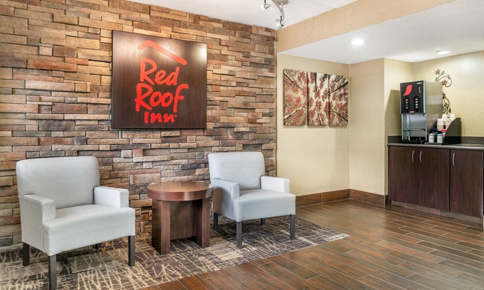 Taylor Hotel | Comfortable Stay at Red Roof Inn Detroit Metro Airport