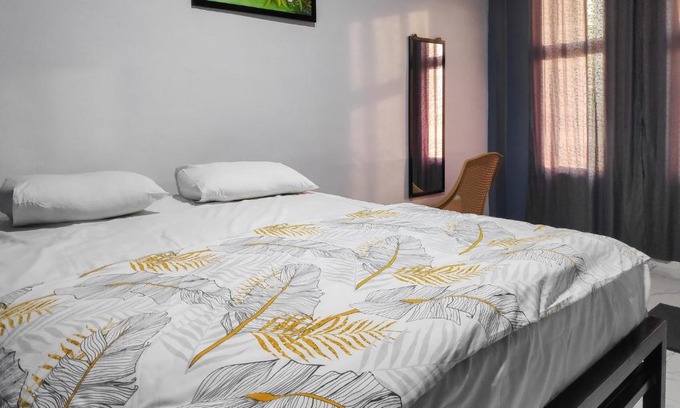 Perdagangan I Hotel | Budget-Friendly Stay at RedDoorz in Perdagangan Simalungun