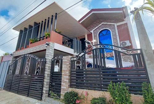 San Pedro House | Budget-Friendly Stay at RedDoorz R2K Pension House