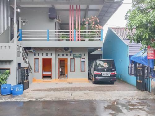 Pangandaran Hotel | Budget-Friendly RedDoorz at Rita Guesthouse Pangandaran