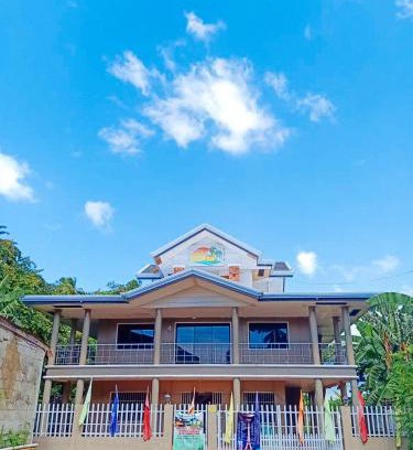 Garcia Hernandez Hotel | Experience Family-Friendly Comfort at RedDoorz Garcia Hernandez