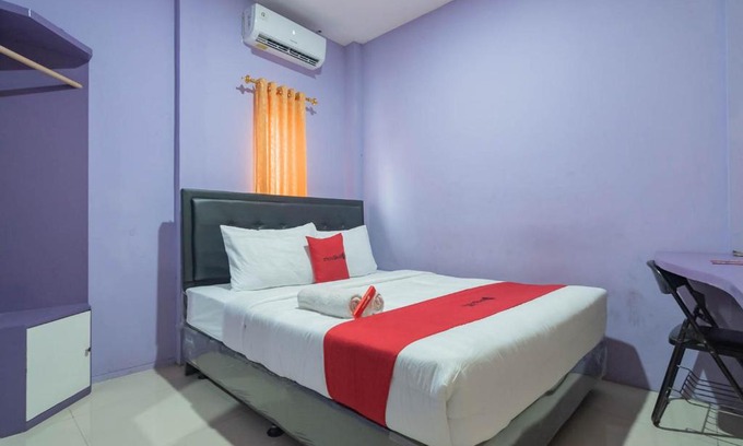 Bandung House | Budget-Friendly RedDoorz @ Gatot Subroto Street Bandung