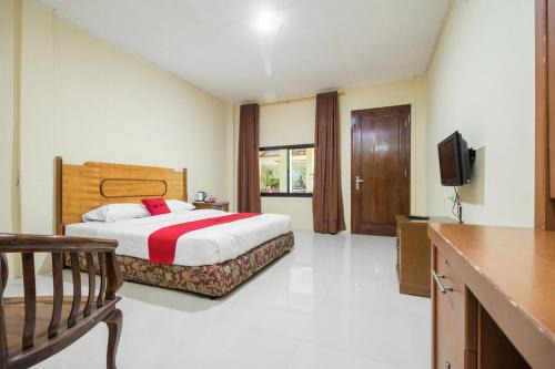 Lahat House | Family-Friendly Stay at RedDoorz @ Jalan Lintas Sumatera