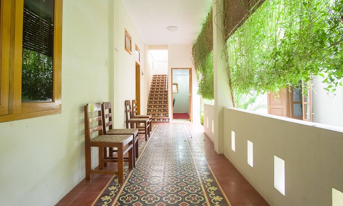 Pacitan House | Relax at RedDoorz @ Letjend S.Parman Pacitan with Breakfast