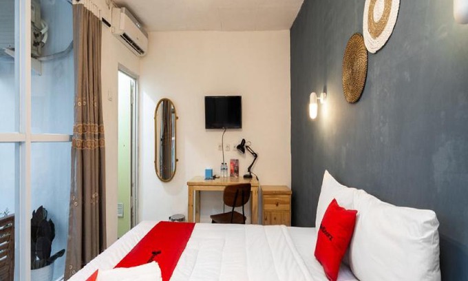 Bogor House | Budget-Friendly RedDoorz Near Exit Toll Tanah Baru Bogor