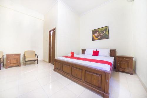 Kupang House | Budget-Friendly Stay at RedDoorz near Nusa Cendana University