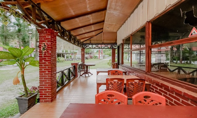 Merek House | Discover RedDoorz Plus @ Jalan Tugu Silalahi Tongging