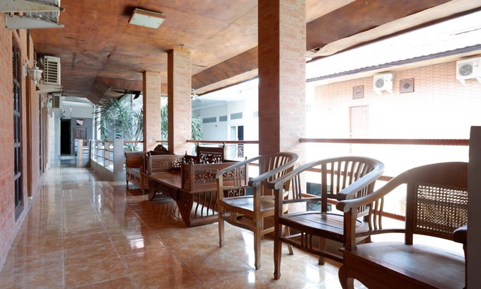 Kendari House | Convenient Getaway at RedDoorz Plus near Haluoleo University