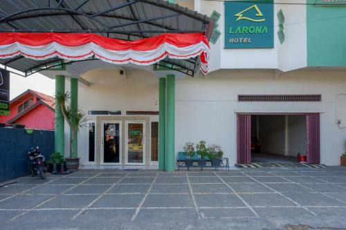 Palopo House | Budget-Friendly RedDoorz Syariah in Palopo for Families