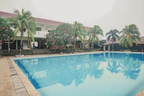 Jambi House | Budget-Friendly Stay at RedDoorz Syariah @ Pasir Putih Jambi