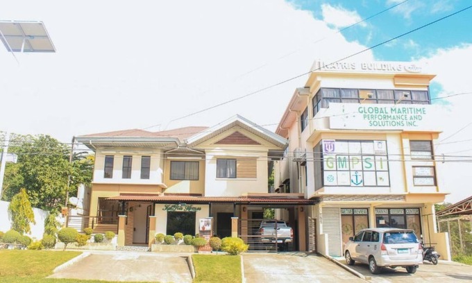 Tagbilaran Hotel | Budget-Friendly Stay at RedDoorz in Taloto District