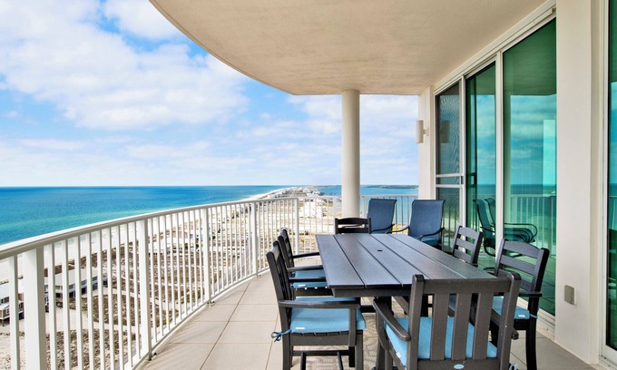 Gulf Shores Condo | Discover a Luxury Condo with Breathtaking Gulf Views
