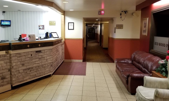 Brandon Hotel | Redwood Motor Inn