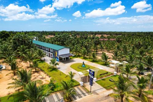 Pachchilaipalli Hotel | Explore Reecha Organic Resort in Jaffna with Ocean View & Spa