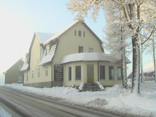 Otepaa Apartment | ReeDe Villa: Family-Friendly Retreat with Spa Amenities