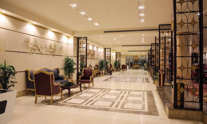 Mecca Hotel | Discover Reef Global Hotel: Family-Friendly Comfort Awaits