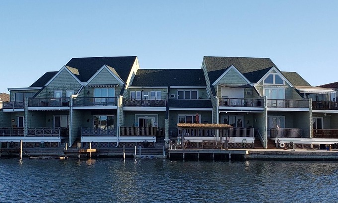 Corpus Christi Condo | Ultimate Couples Retreat with Private Pool & Ocean Views
